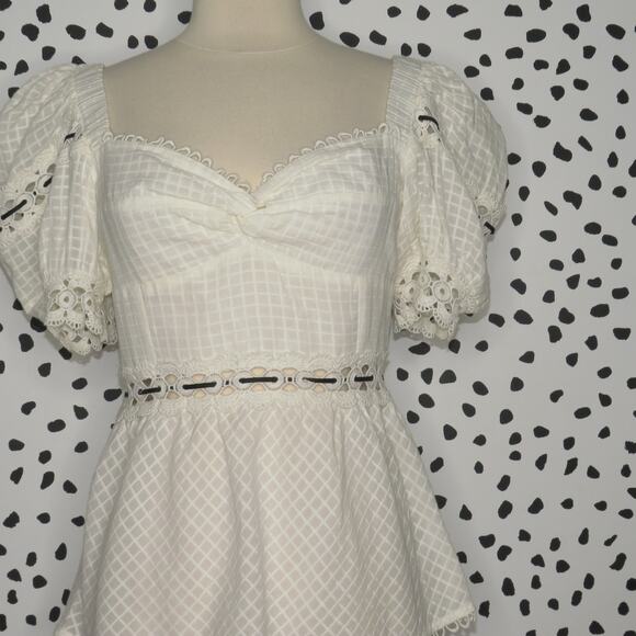 Rahi White Marbella Blossom Puff Sleeve Eyelet Trim Sweetheart Top - Picture 6 of 12